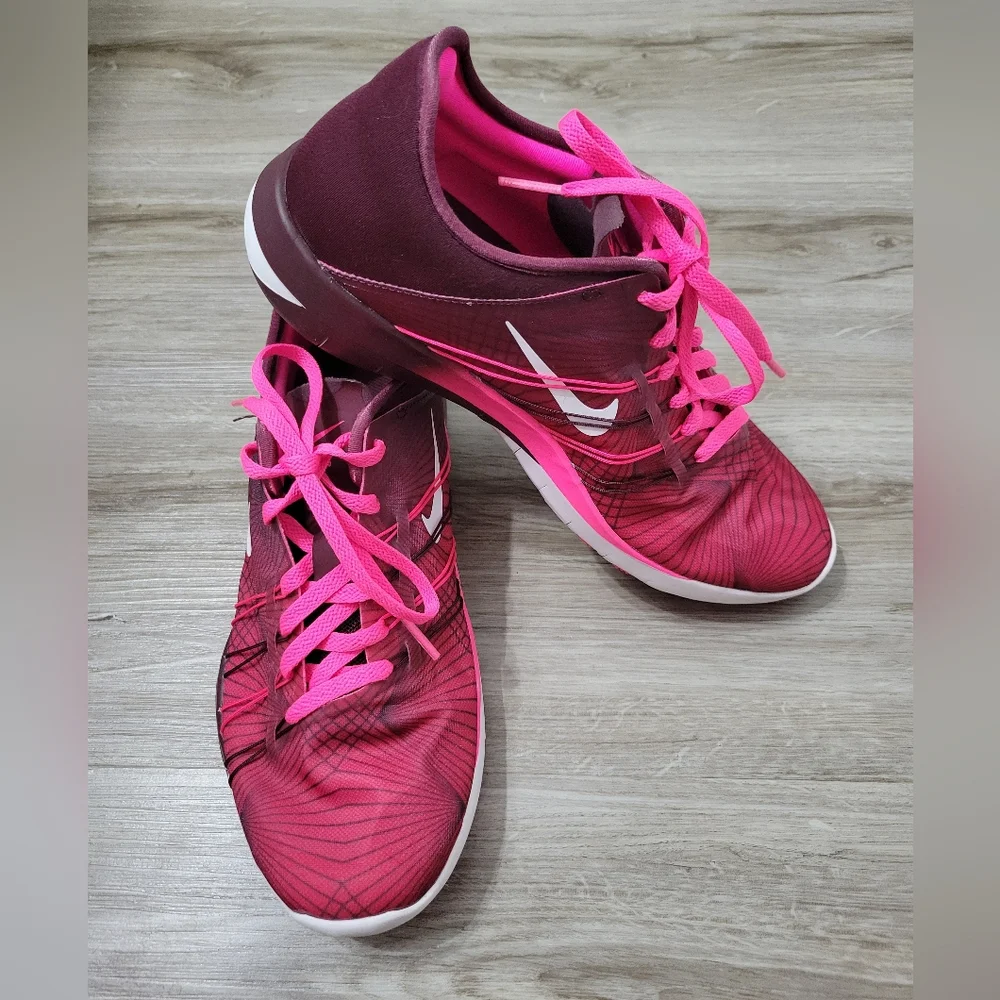 Nike Free TR 6 Women's Shoes Size 8 - Picture 3 of 5